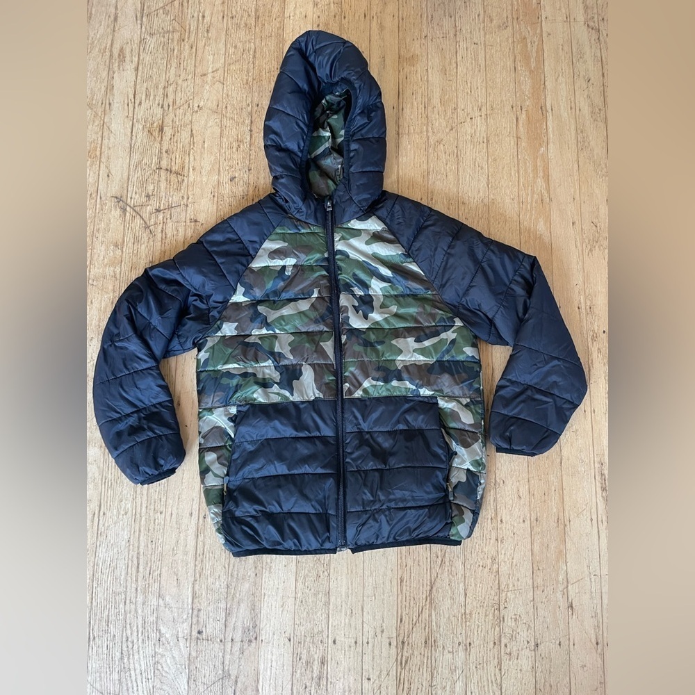 Zara boys Black and Camouflage Puffer Jacket